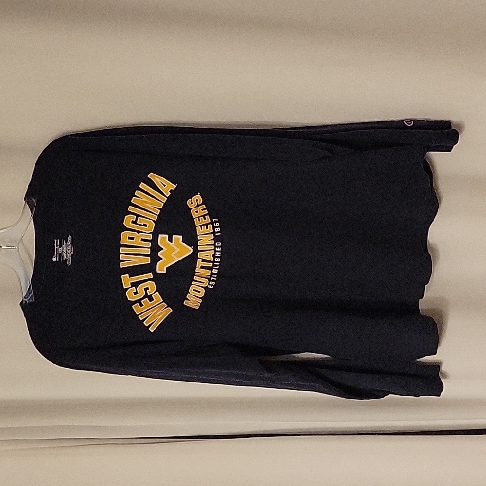 Champion Men's West Virginia Mountaineers t-shirt, Size XXL